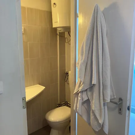 Bed and breakfast Toparti Panzio