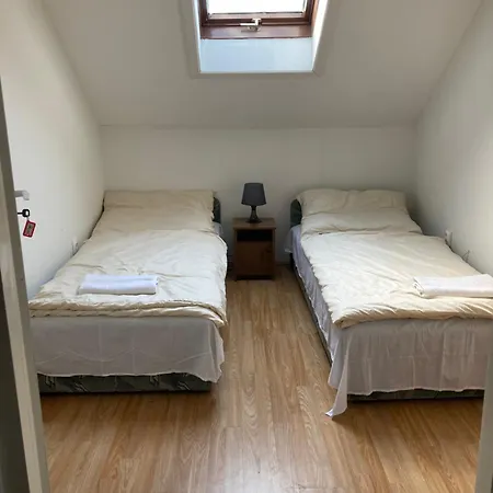 Bed and breakfast Toparti Panzio Szeged