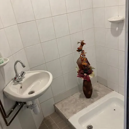 Toparti Panzio B&B *