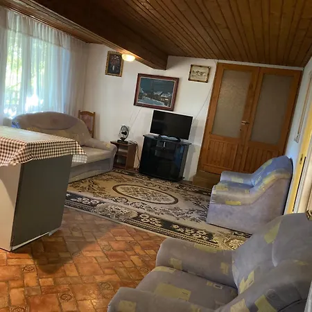 B&B Toparti Panzio *